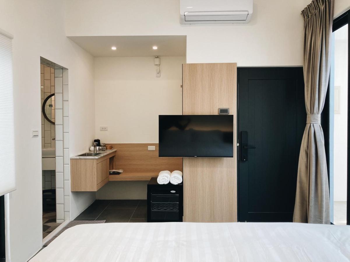 Belly Inn Доулио Екстериор снимка