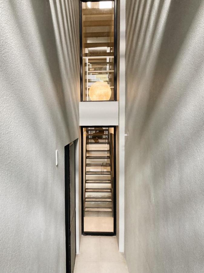 Belly Inn Доулио Екстериор снимка