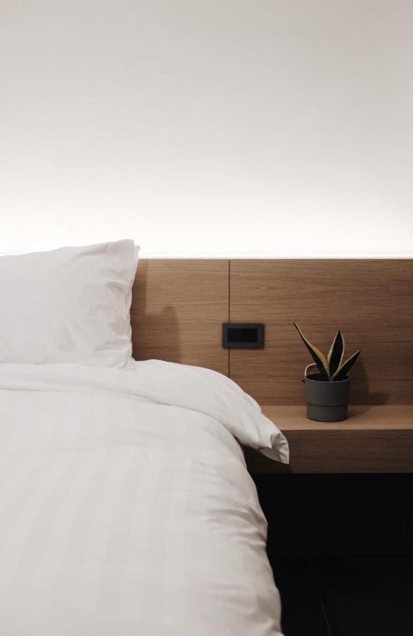 Belly Inn Доулио Екстериор снимка